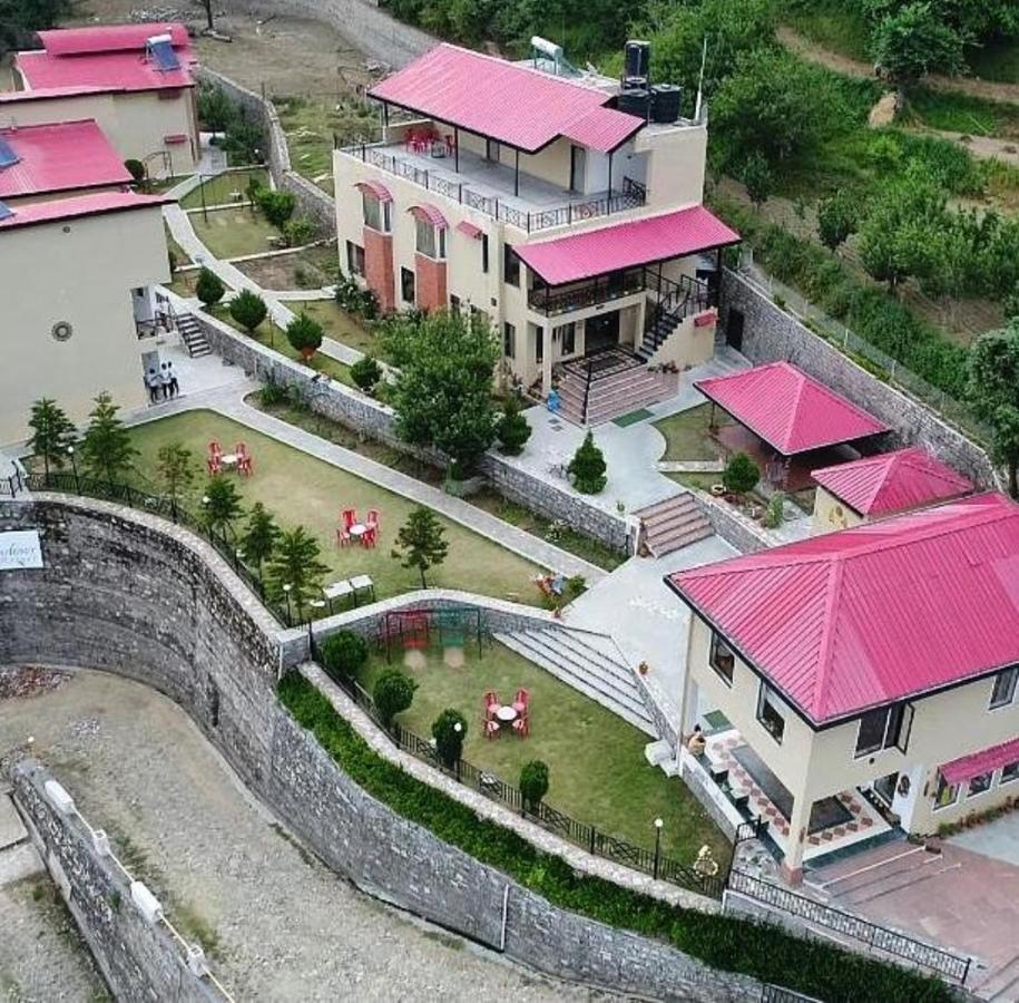 Mist N Meadows Resort Rājgarh 外观 照片