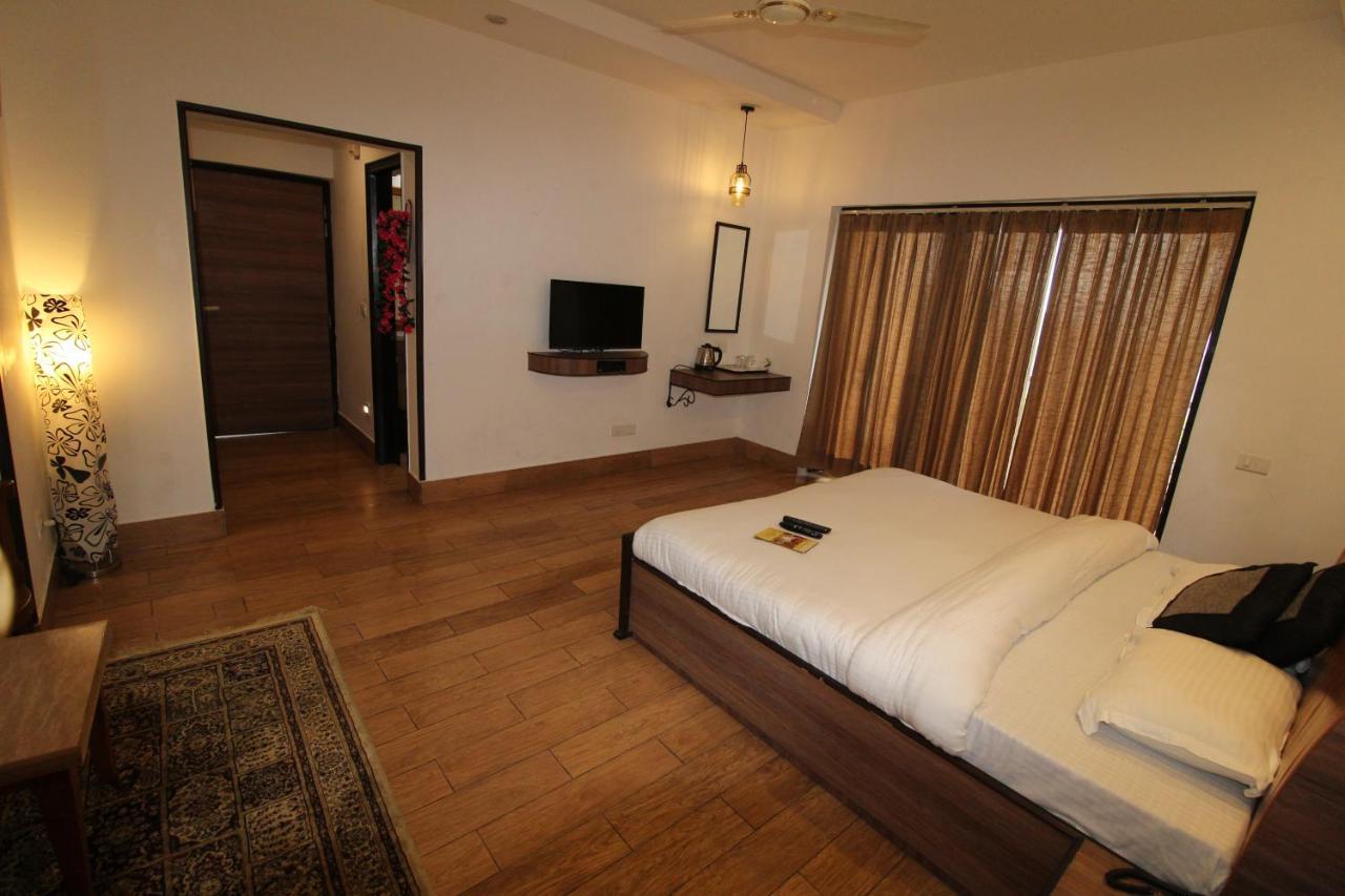 Mist N Meadows Resort Rājgarh 外观 照片